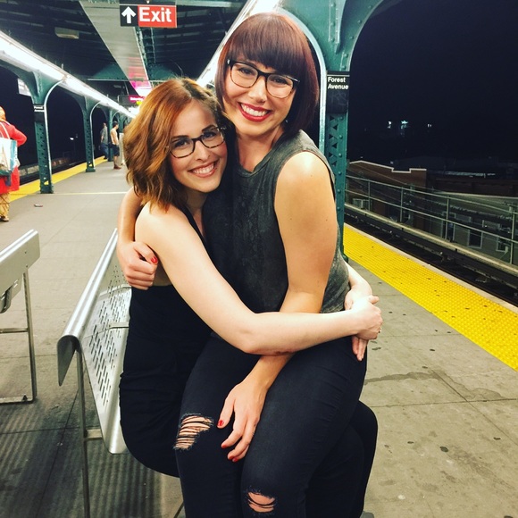 Meet your Posher, Audrey - Picture 7 of 8